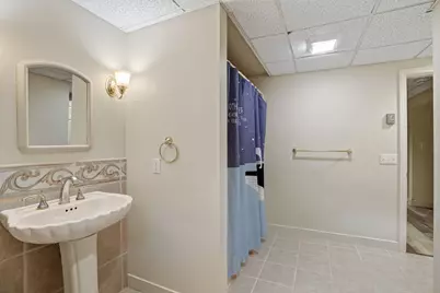 66 Hudson Avenue, Oak Bluffs, MA 02557 - Photo 26