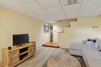 66 Hudson Avenue, Oak Bluffs, MA 02557 - Photo 22