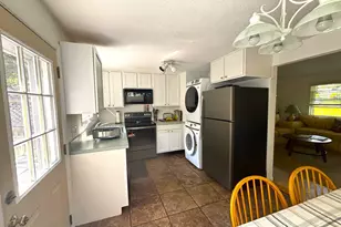 11 Stanley St, Oak Bluffs, MA 02557 - Photo 6