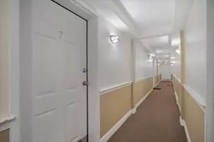 615 Main St, Barnstable, MA 02601 - Photo 4