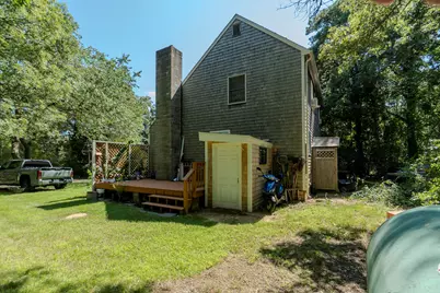 2 Winemack Street, Oak Bluffs, MA 02557 - Photo 4