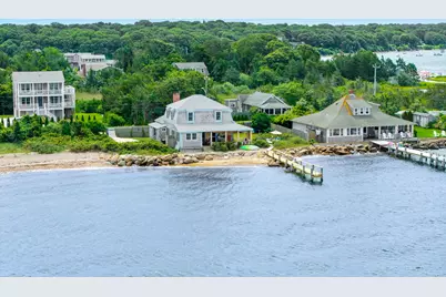 27 Beach Road, Oak Bluffs, MA 02557 - Photo 30