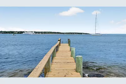 27 Beach Road, Oak Bluffs, MA 02557 - Photo 22