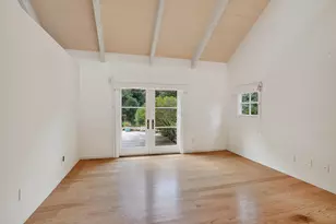 99 Oak Ln, West Tisbury, MA 02575 - Photo 10
