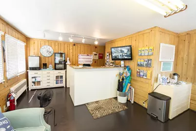 382 Main Street, Falmouth, MA 02540 - Photo 20
