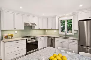 50 Pine St, Falmouth, MA 02556 - Photo 12