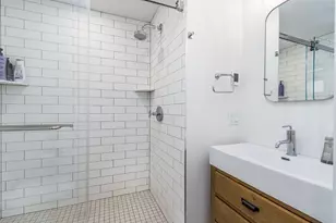 8 Atlantic Ave, Provincetown, MA 02657 - Photo 12