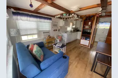 195 N Shore Boulevard #UNIT J, Sandwich, MA 02537 - Photo 2