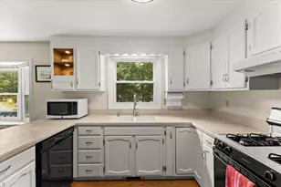 84 Eel Pond Rd, Bourne, MA 02553 - Photo 22