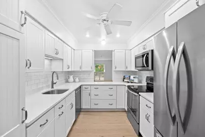 3512 Main Street #APT 3, Barnstable, MA 02630 - Photo 12