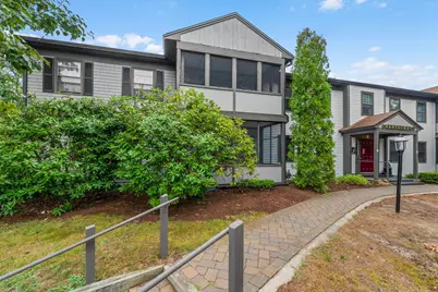 14 Harold Street #APT 2C, Harwich, MA 02646 - Photo 2