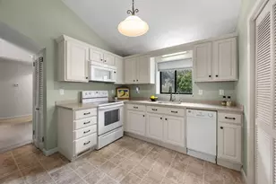 481 Buck Island Rd, Yarmouth, MA 02673 - Photo 10