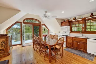 9 Codman Spring Rd, Edgartown, MA 02539 - Photo 4