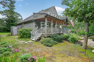 9 Codman Spring Rd, Edgartown, MA 02539 - Photo 2