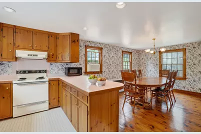 9 Marthas Road, Edgartown, MA 02539 - Photo 4