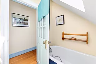 16 Millfield St, Falmouth, MA 02543 - Photo 28