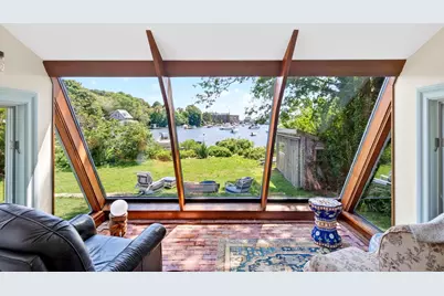 16 Millfield Street, Falmouth, MA 02543 - Photo 2