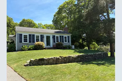31 Garrison Road, Falmouth, MA 02540 - Photo 1