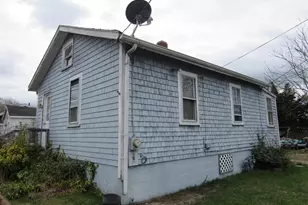 60 11th St, Wareham, MA 02558 - Photo 2