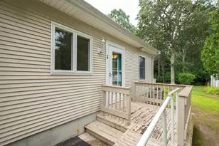 15 Caseys Way, Falmouth, MA 02540 - Photo 2