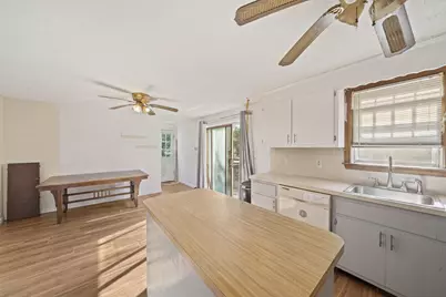 24 S Sea Avenue, Yarmouth, MA 02673 - Photo 6