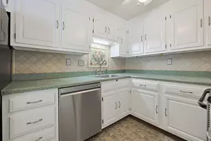 7 Highview Dr, Sandwich, MA 02563 - Photo 6