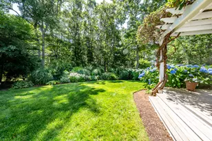 8 Macandrew Dr, Dennis, MA 02638 - Photo 14