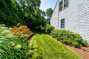 8 Macandrew Dr, Dennis, MA 02638 - Photo 20