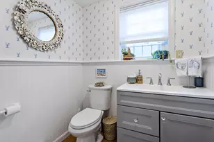 195 Falmouth Rd, Mashpee, MA 02649 - Photo 12