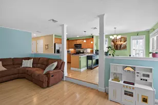 7 Sycamore Drive, Middleborough, MA 02346 - Photo 6