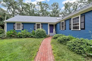 8 Golf Links Cir, Sandwich, MA 02563 - Photo 1