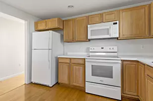 125 Leisure Green Dr, Mashpee, MA 02649 - Photo 6