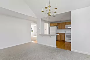 125 Leisure Green Dr, Mashpee, MA 02649 - Photo 10