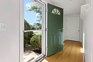 125 Leisure Green Dr, Mashpee, MA 02649 - Photo 2