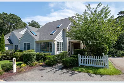 68 Gold Leaf Lane, Mashpee, MA 02649 - Photo 2
