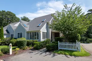 68 Gold Leaf Ln, Mashpee, MA 02649 - Photo 2
