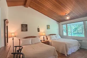 33 Island Inn Rd, Oak Bluffs, MA 02557 - Photo 8