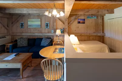 21 Island Inn Road #UNIT 38 G, Oak Bluffs, MA 02557 - Photo 16