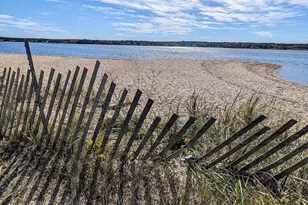 27 Island Inn Rd, Oak Bluffs, MA 02557 - Photo 8