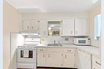 174 Upper County Road #UNIT 1-7, Dennis Port, MA 02660 - Photo 4