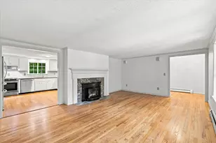 114 Carriage Ln, Barnstable, MA 02630 - Photo 6