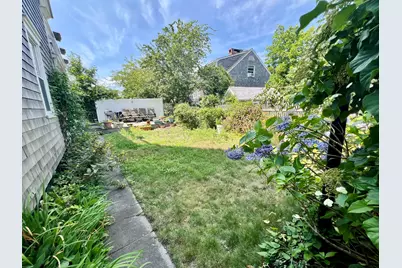 27 Montello Street, Provincetown, MA 02657 - Photo 24