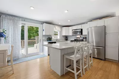 15 Commercial Street, Yarmouth, MA 02664 - Photo 8