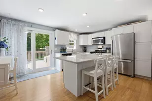 15 Commercial St, Yarmouth, MA 02664 - Photo 8