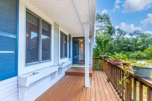 8 Laura Ln, Bourne, MA 02553 - Photo 4