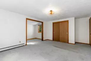 8 Laura Ln, Bourne, MA 02553 - Photo 24
