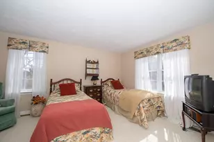 28 Quashnet Woods Dr, Mashpee, MA 02649 - Photo 16