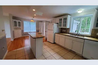 28 Quashnet Woods Drive, Mashpee, MA 02649 - Photo 4