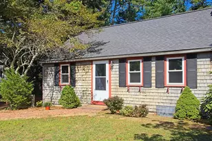 49 Lakeview Dr, Harwich, MA 02645 - Photo 4