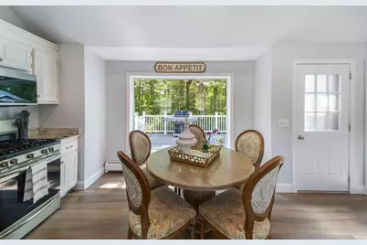 327 N Falmouth Highway, Falmouth, MA 02556 - Photo 6